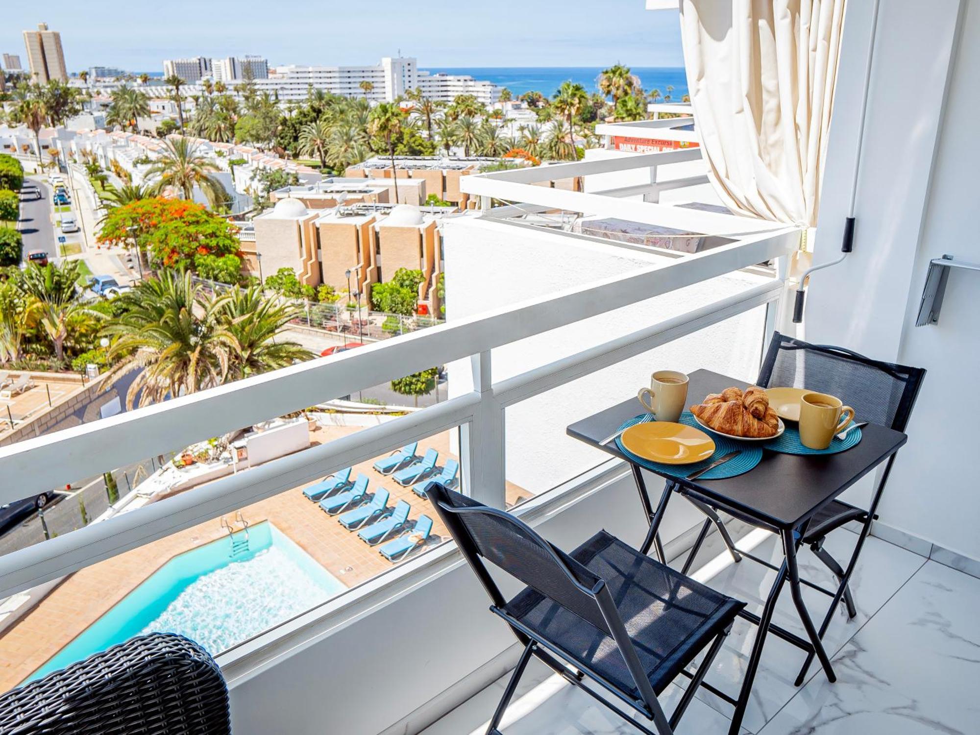 Happy Day Las Americas Ponderosa Playa Feñabe Exterior foto